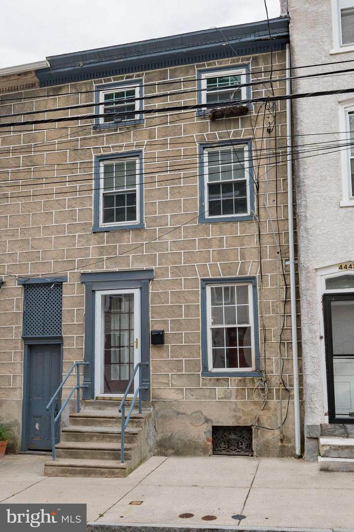 4440 Silverwood Street - Photo 1