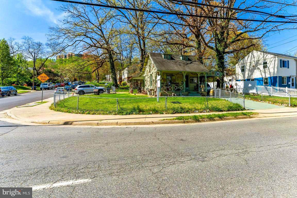 2221 Huntington Avenue - Photo 1