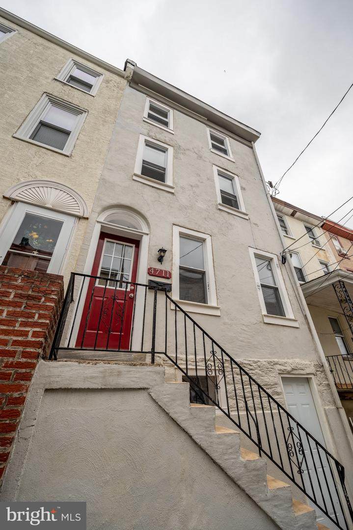 4711 Fowler Street - Photo 1