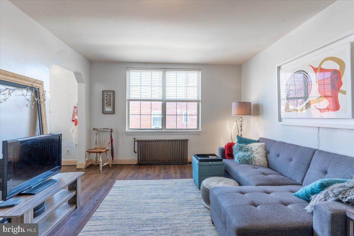 939 Longfellow Street - Photo 1