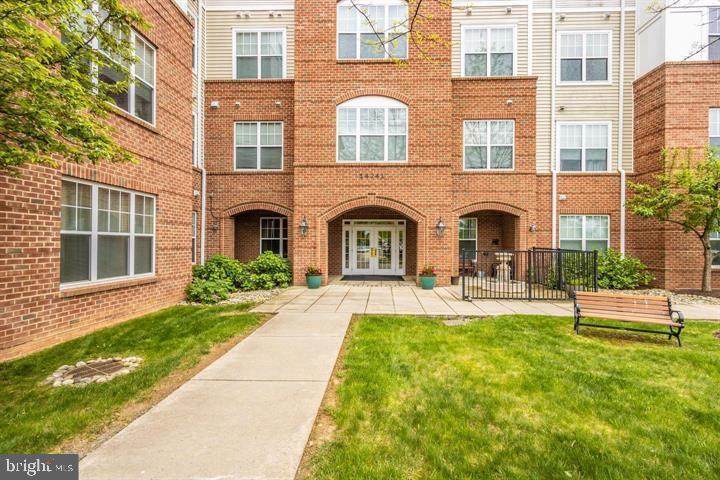 14241 Kings Crossing Boulevard - Photo 1