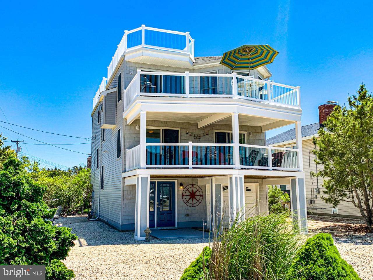 1502 Bayview Avenue - Photo 1