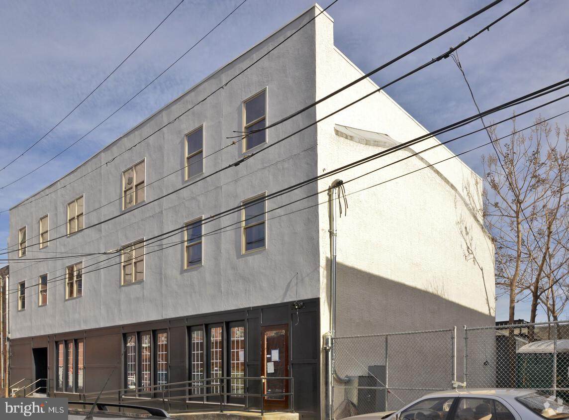 1535-37 Carlisle Street - Photo 1