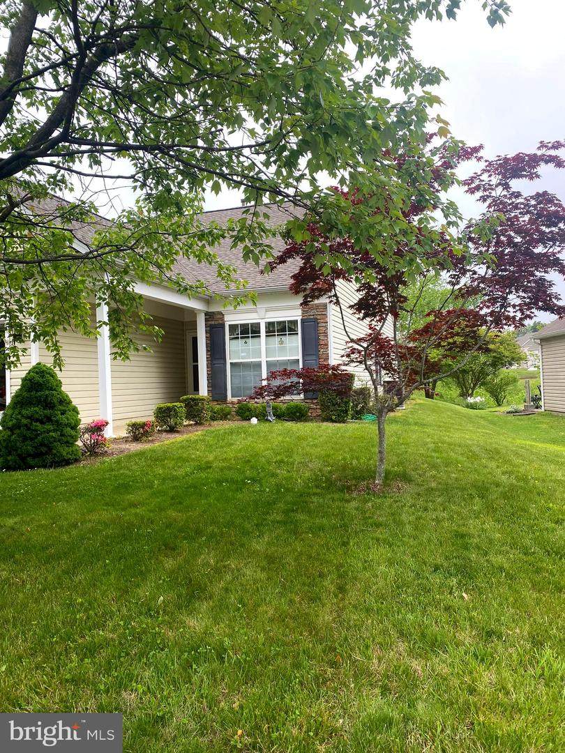 87 Smithfield Way - Photo 1
