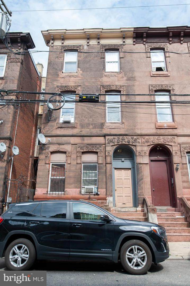 1517 17TH Street - Photo 1