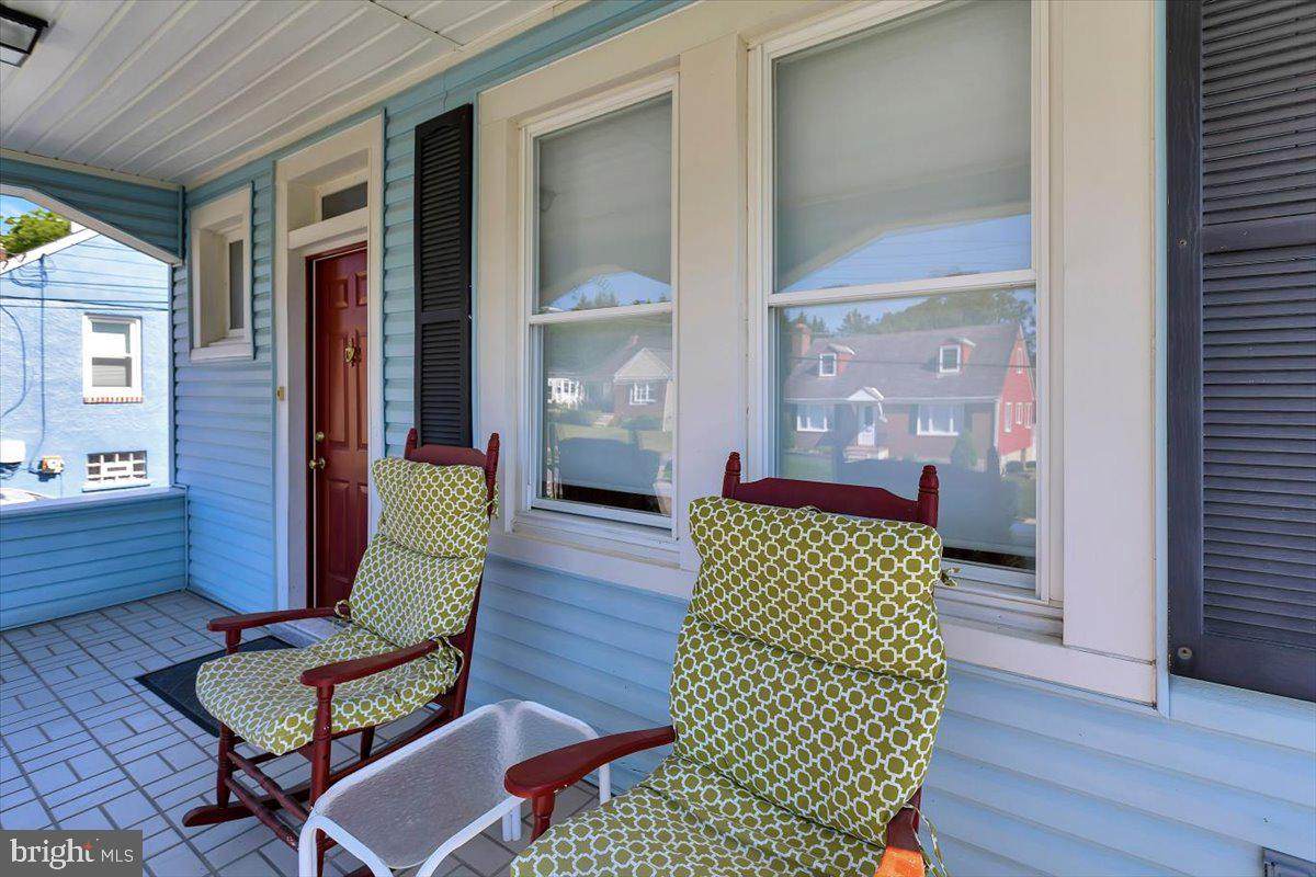 3012 Summit Avenue - Photo 1