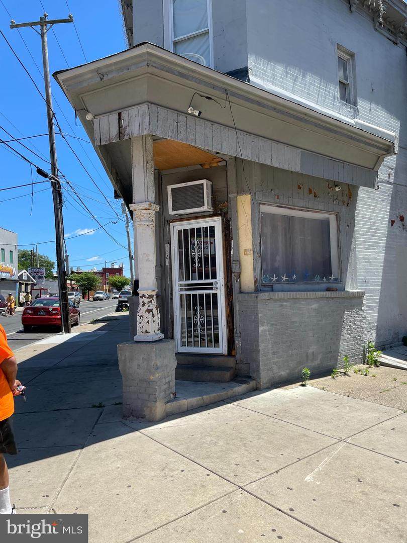 2338-40 Ridge Avenue - Photo 1