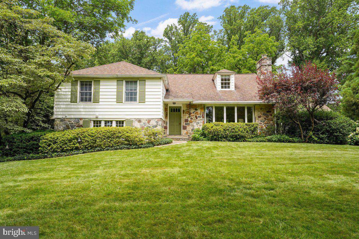 756 Woodlea Road - Photo 1