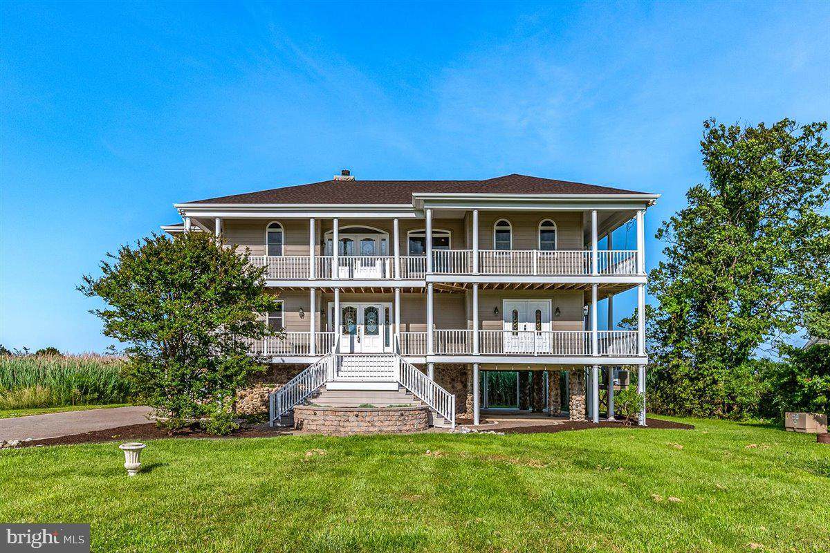 6014 Point Road - Photo 1