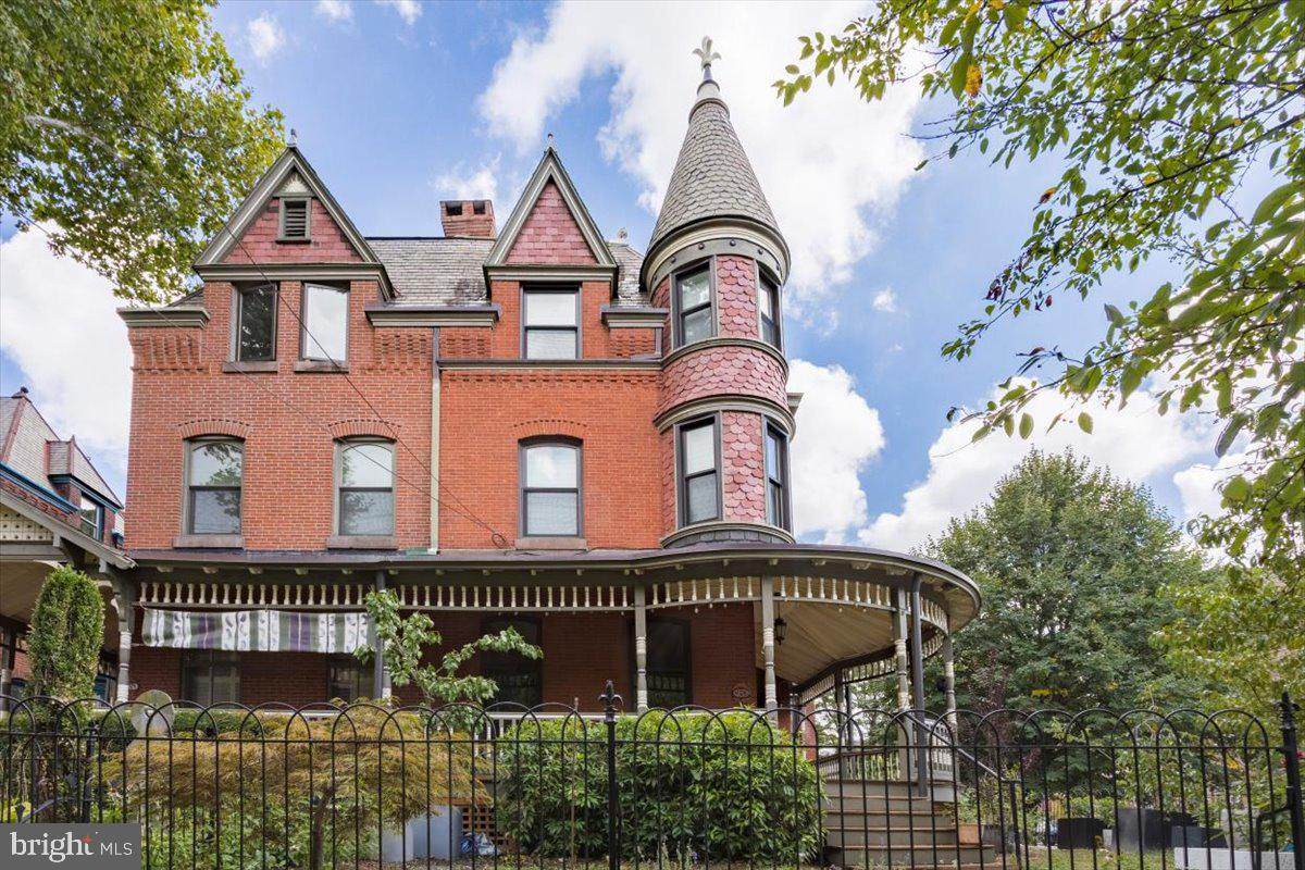 4726 Springfield Avenue - Photo 1