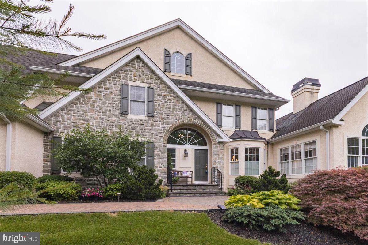 2 Briarcreek Court - Photo 1