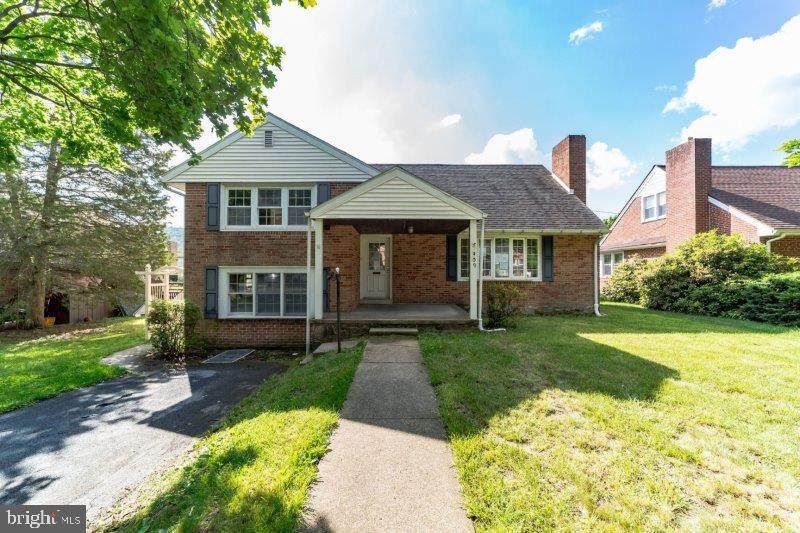 909 Penndale Avenue - Photo 1