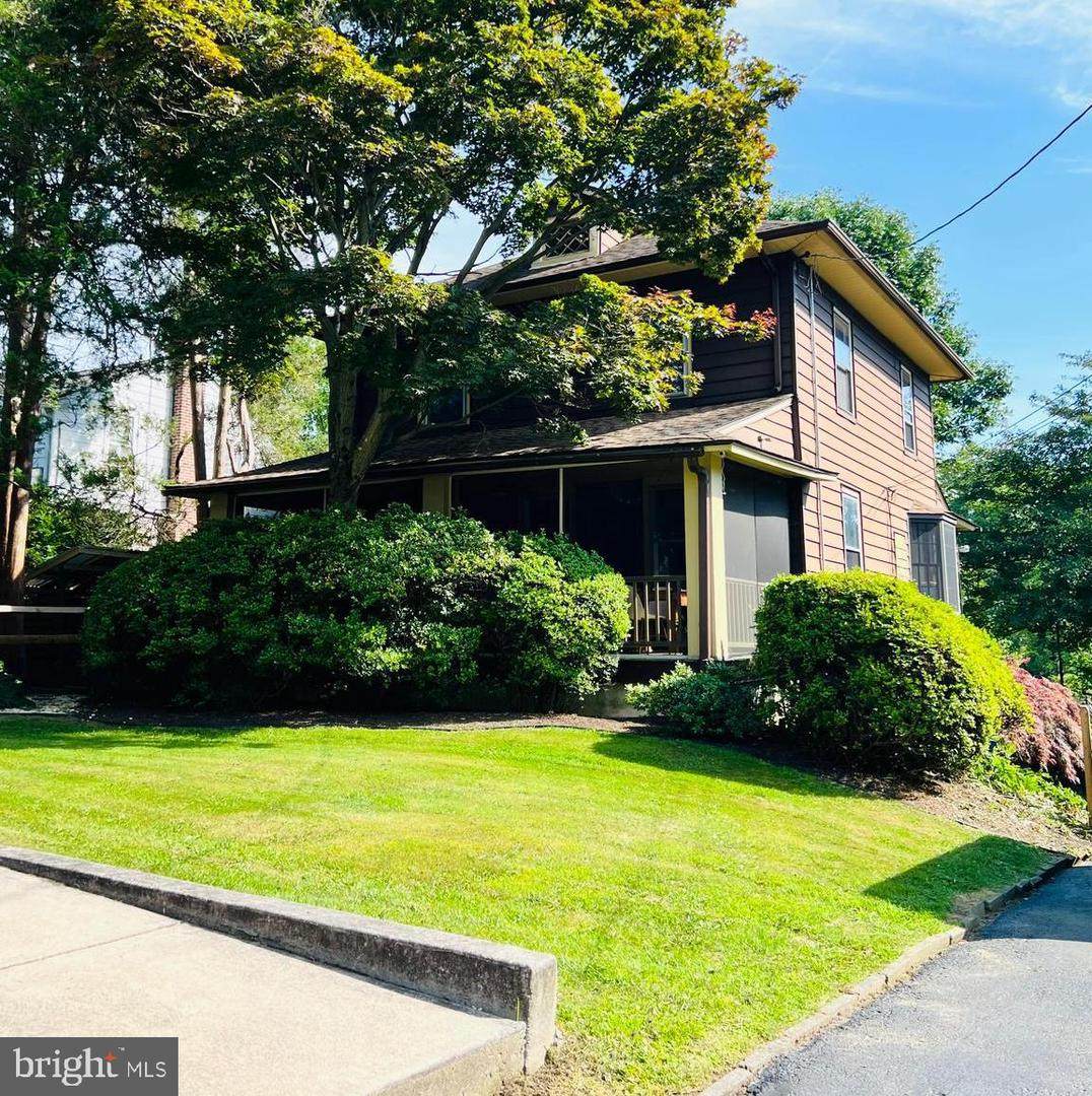 117 Grays Avenue - Photo 1