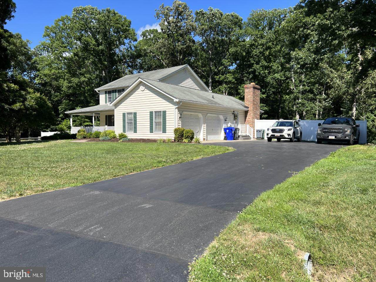 3745 Foxhall Drive - Photo 1