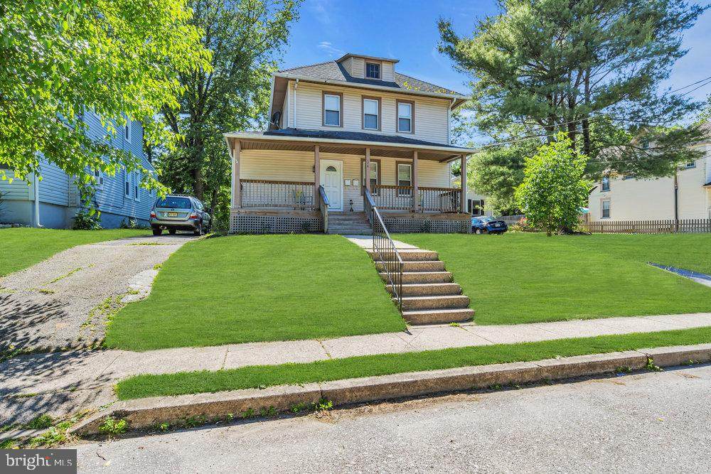 126 Garfield Avenue - Photo 1