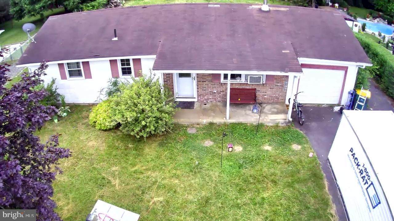 327 Ash Road - Photo 1