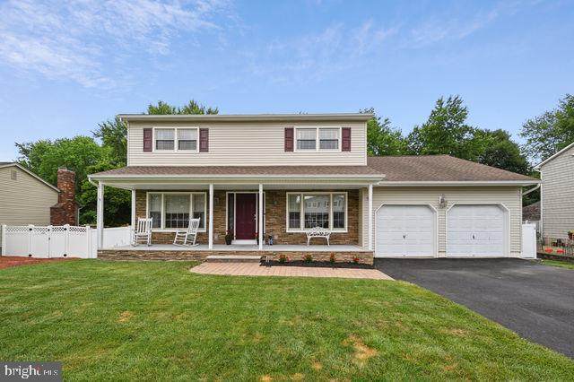 54 Wesleyan - Photo 1