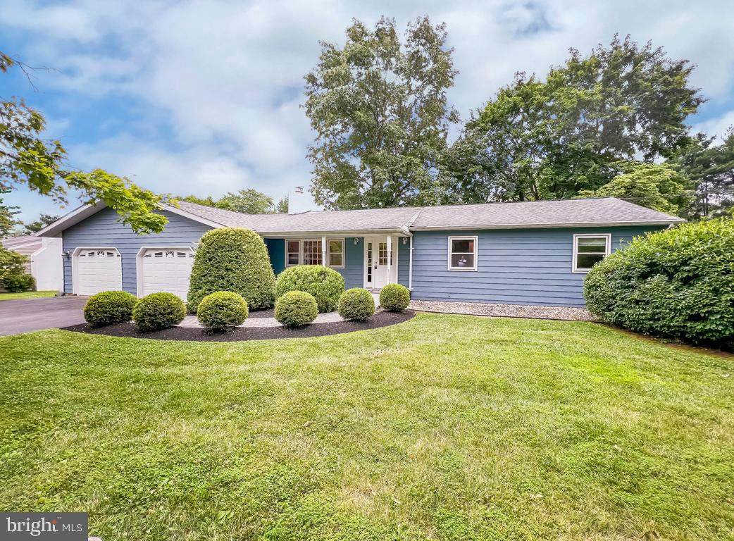 99 Sunset Drive - Photo 1
