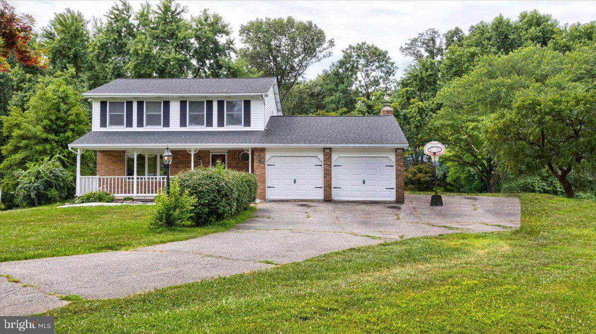 293 Maes Court - Photo 1
