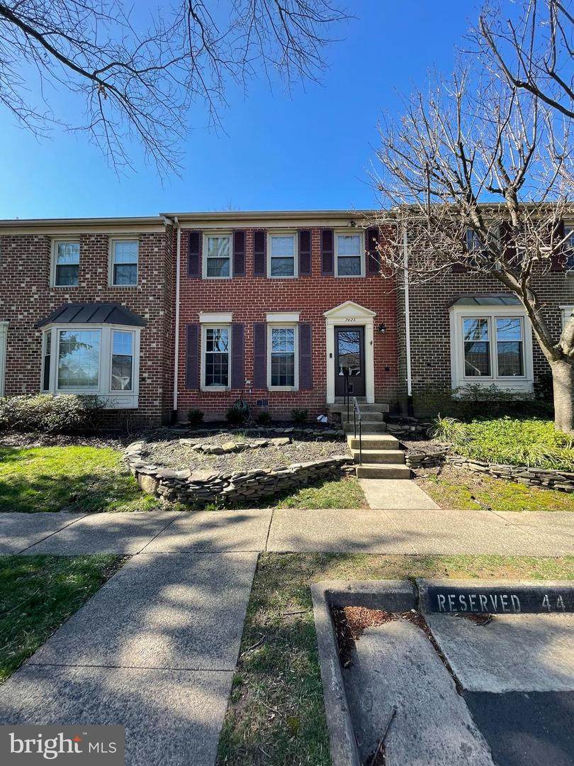 7423 Adams Park Court - Photo 1