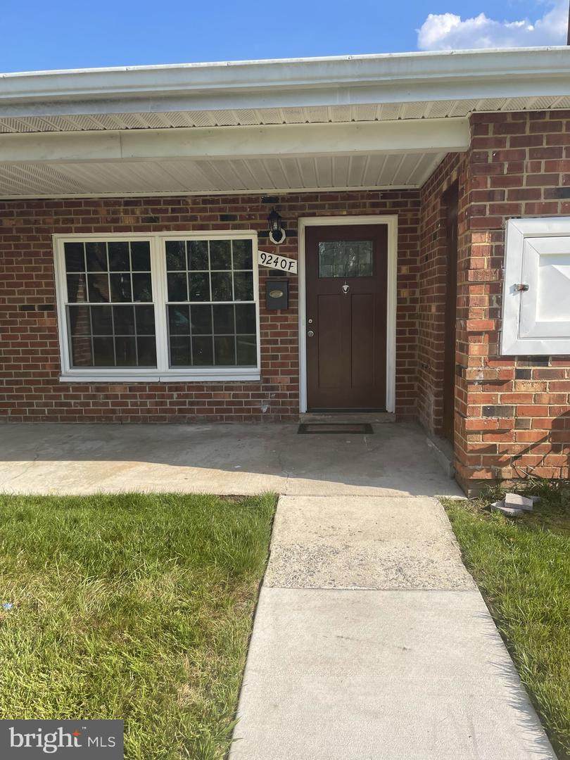 9240 Bridle Path Lane - Photo 1