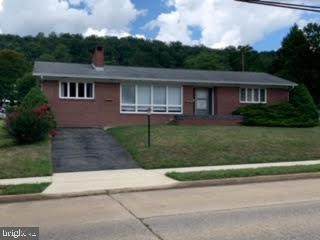 1220 Frederick Street - Photo 1