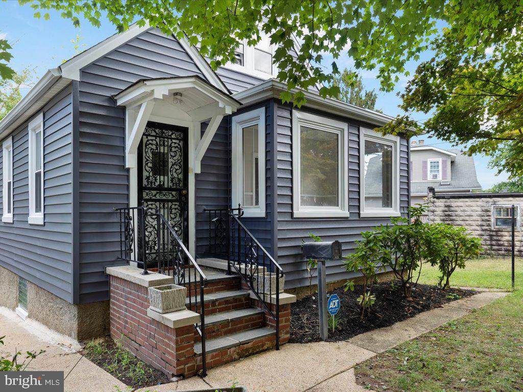 5932 Greenhill Avenue - Photo 1