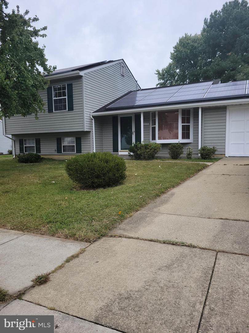 12219 Kings Arrow Street - Photo 1