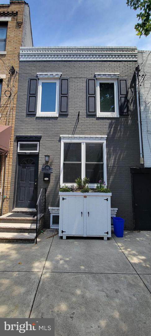 511 Christian Street - Photo 1