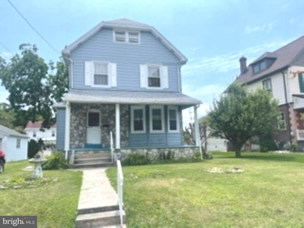 208 Park Street - Photo 1
