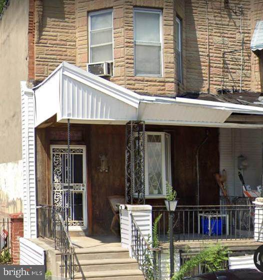 2223 Indiana Avenue - Photo 1