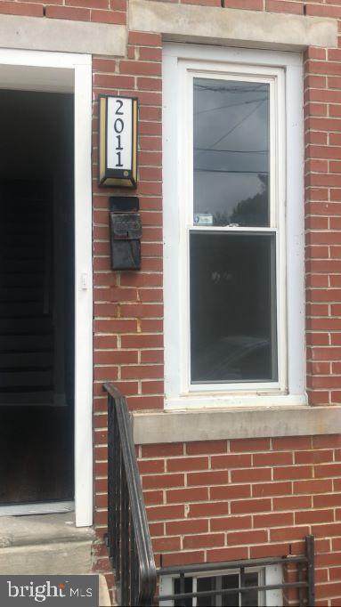2011 9TH Street - Photo 1