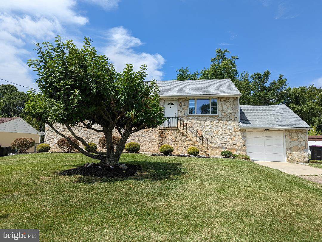 8 Wilson Avenue - Photo 1