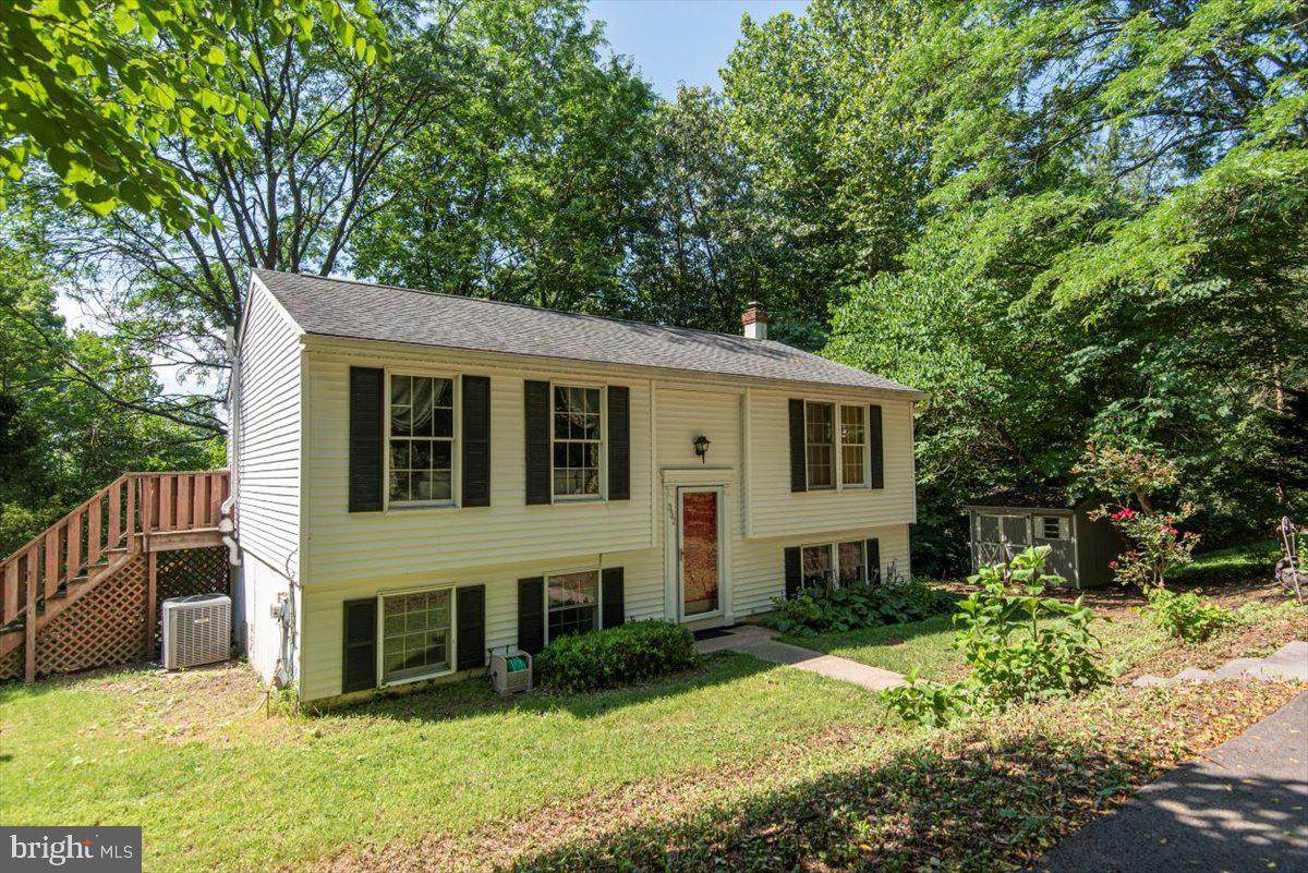 352 Sherry Lane - Photo 1