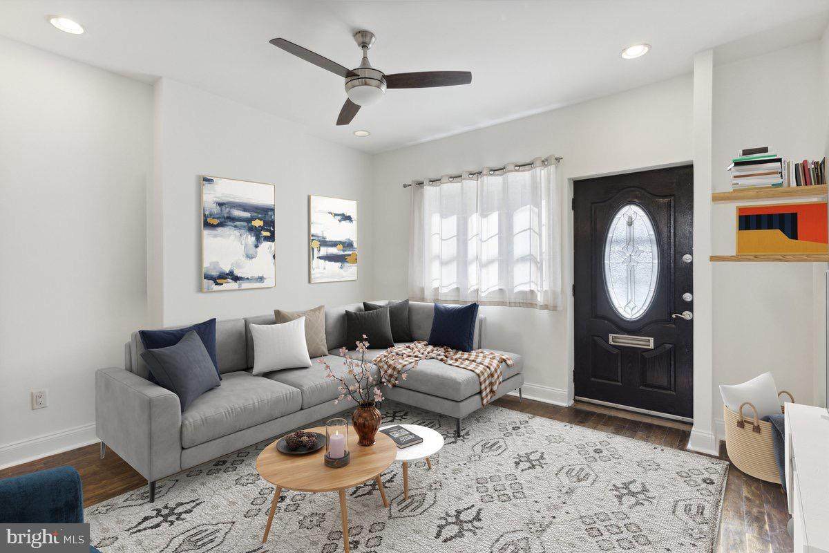 928 29TH Street - Photo 1