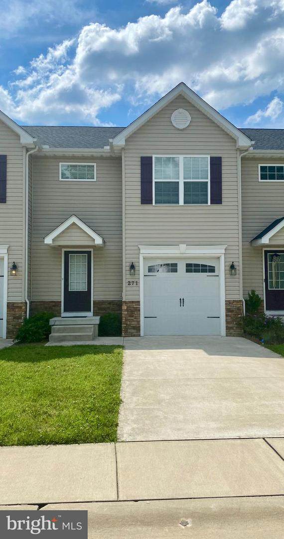271 Wynsome Boulevard - Photo 1