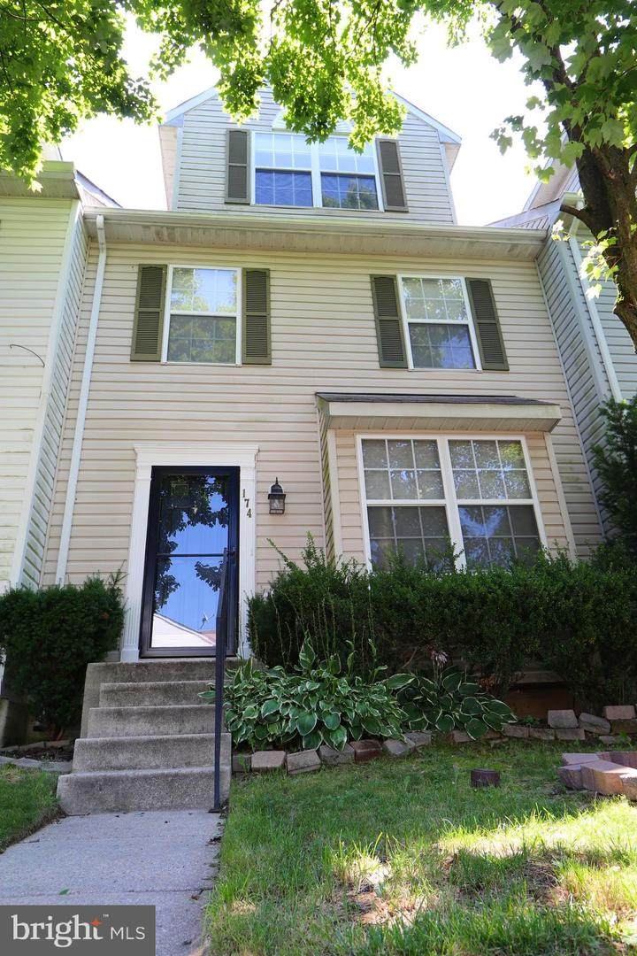 174 Langdon Farm Circle - Photo 1