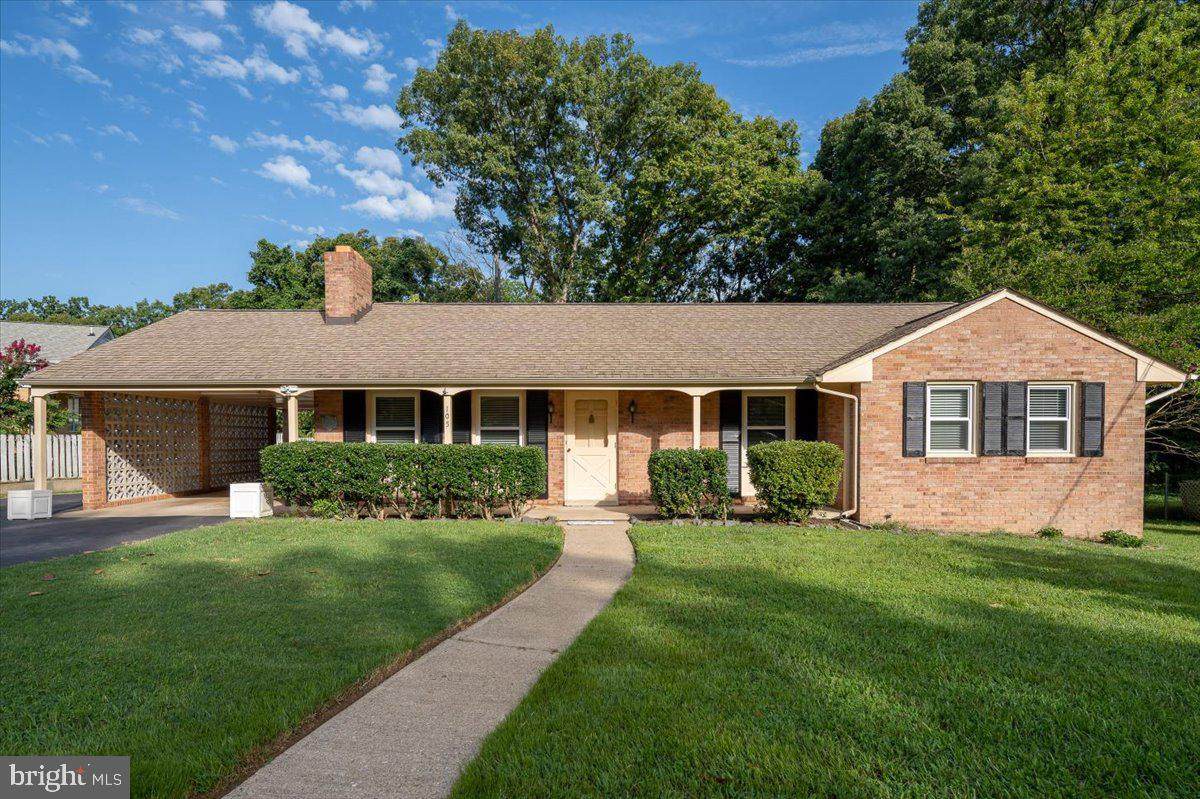 105 Wilderness Lane - Photo 1