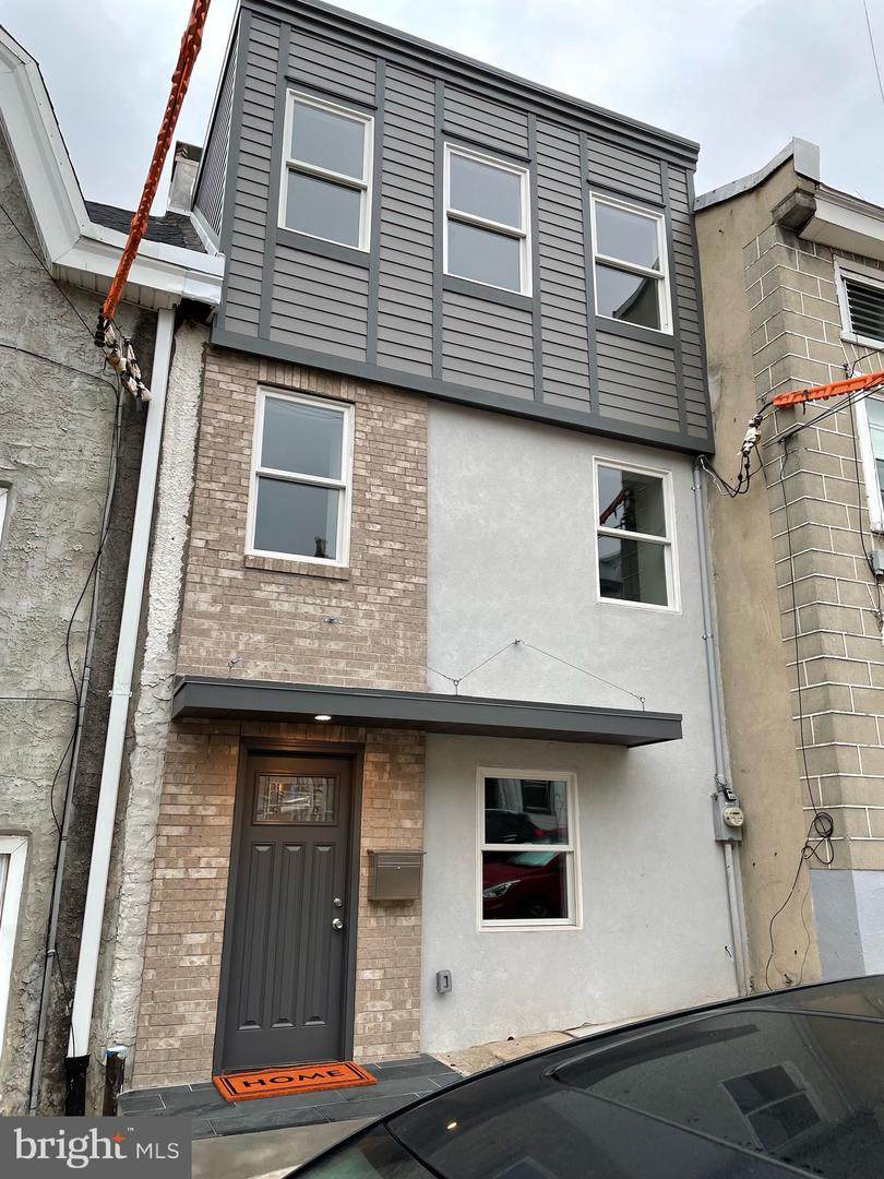 144 Jamestown Avenue - Photo 1