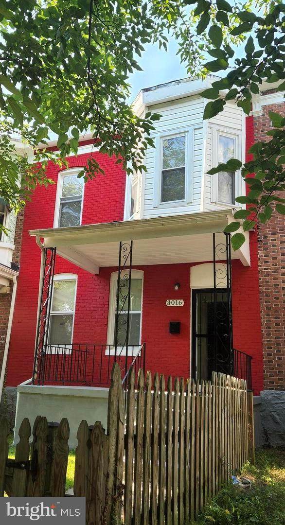 3016 Presstman Street - Photo 1