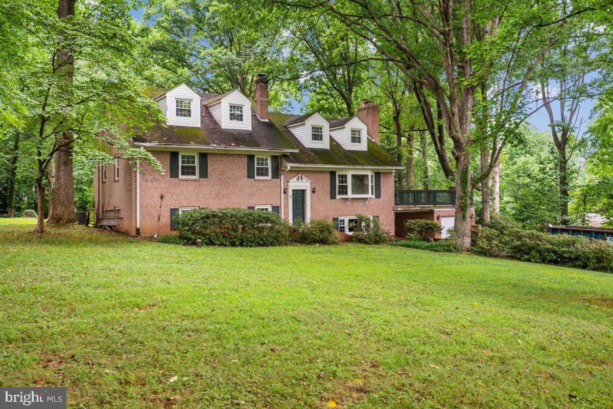 3516 Prosperity Avenue - Photo 1