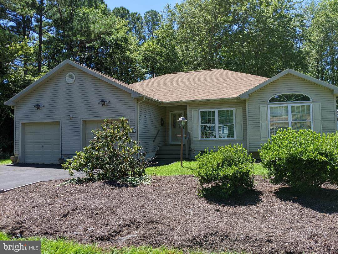 737 Ocean Parkway - Photo 1