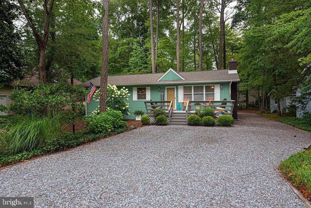33 Falcon Bridge Road - Photo 1