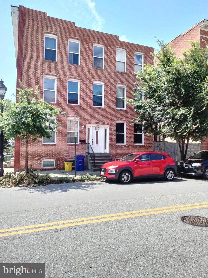 857 Hollins Street - Photo 1