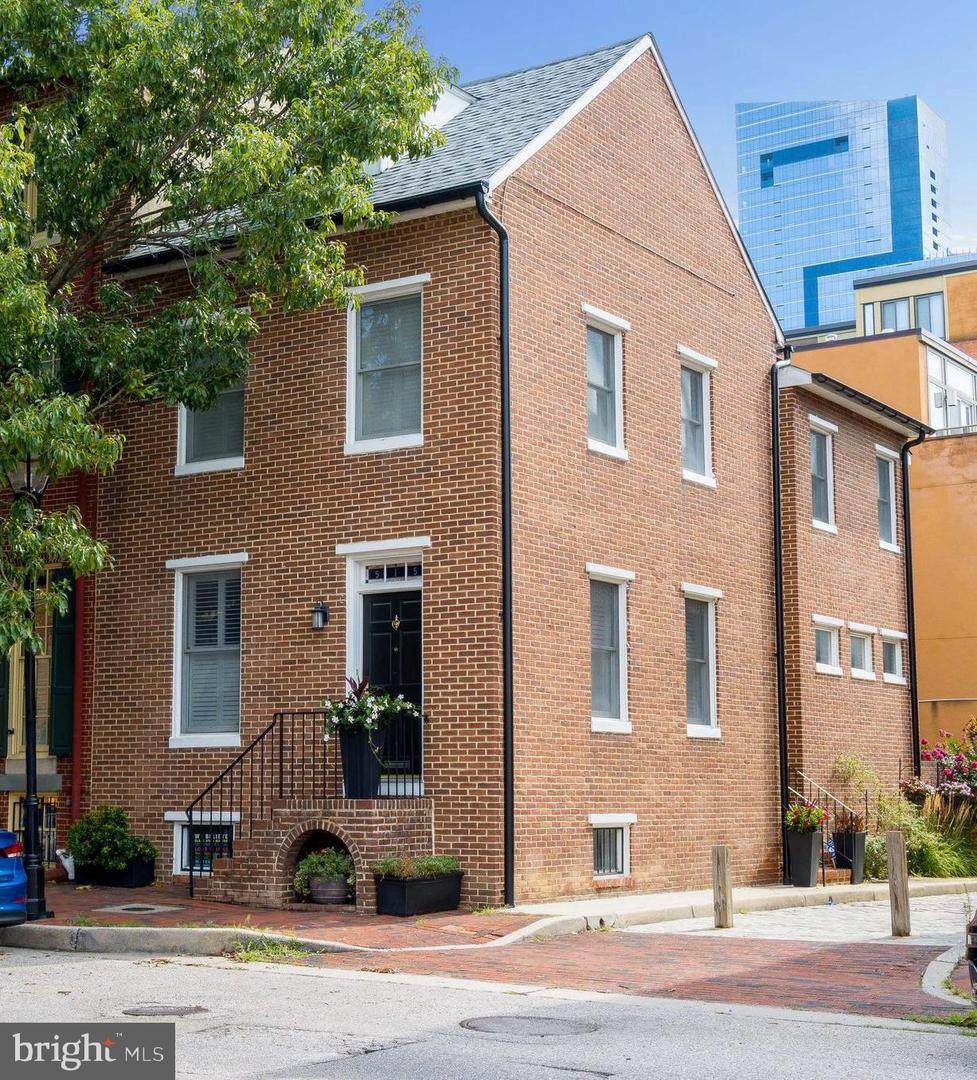515 Sharp Street - Photo 1