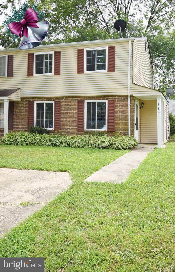 4275 Queen Court - Photo 1