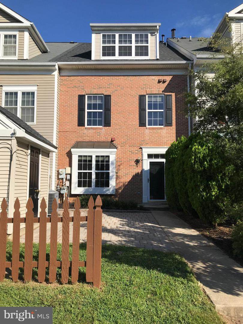 8704 Green Clover Court - Photo 1