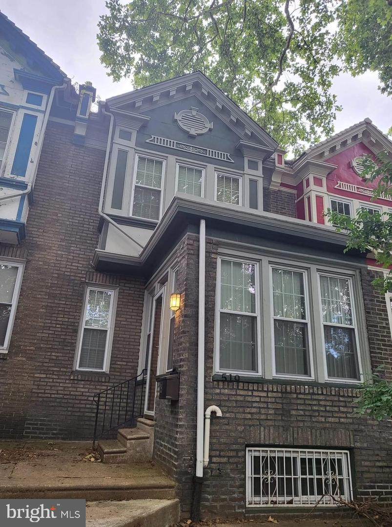 519 Melville Street - Photo 1