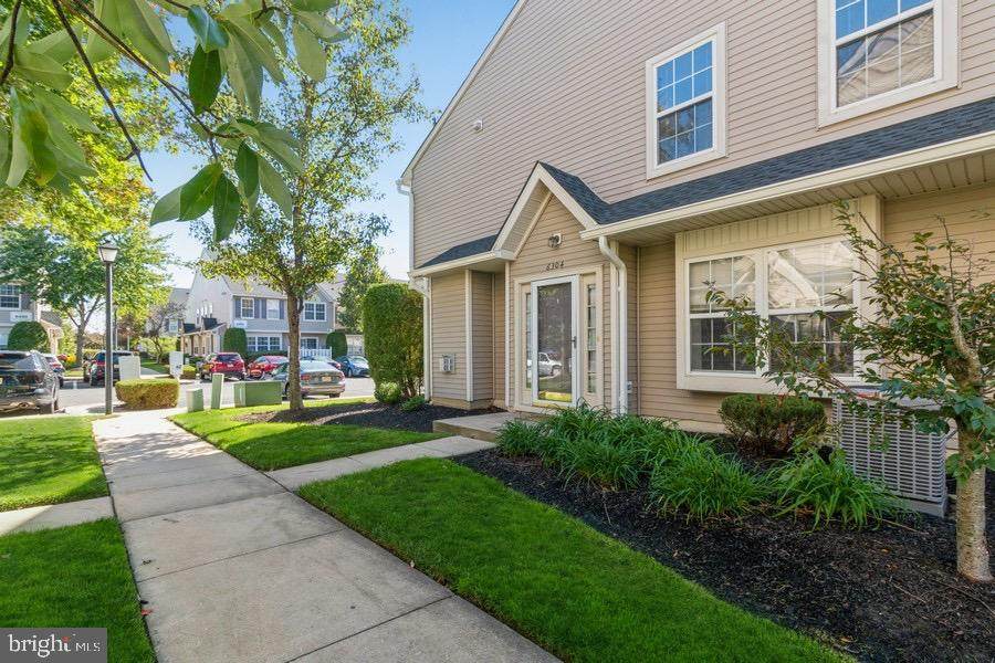 6304 Coventry Way - Photo 1
