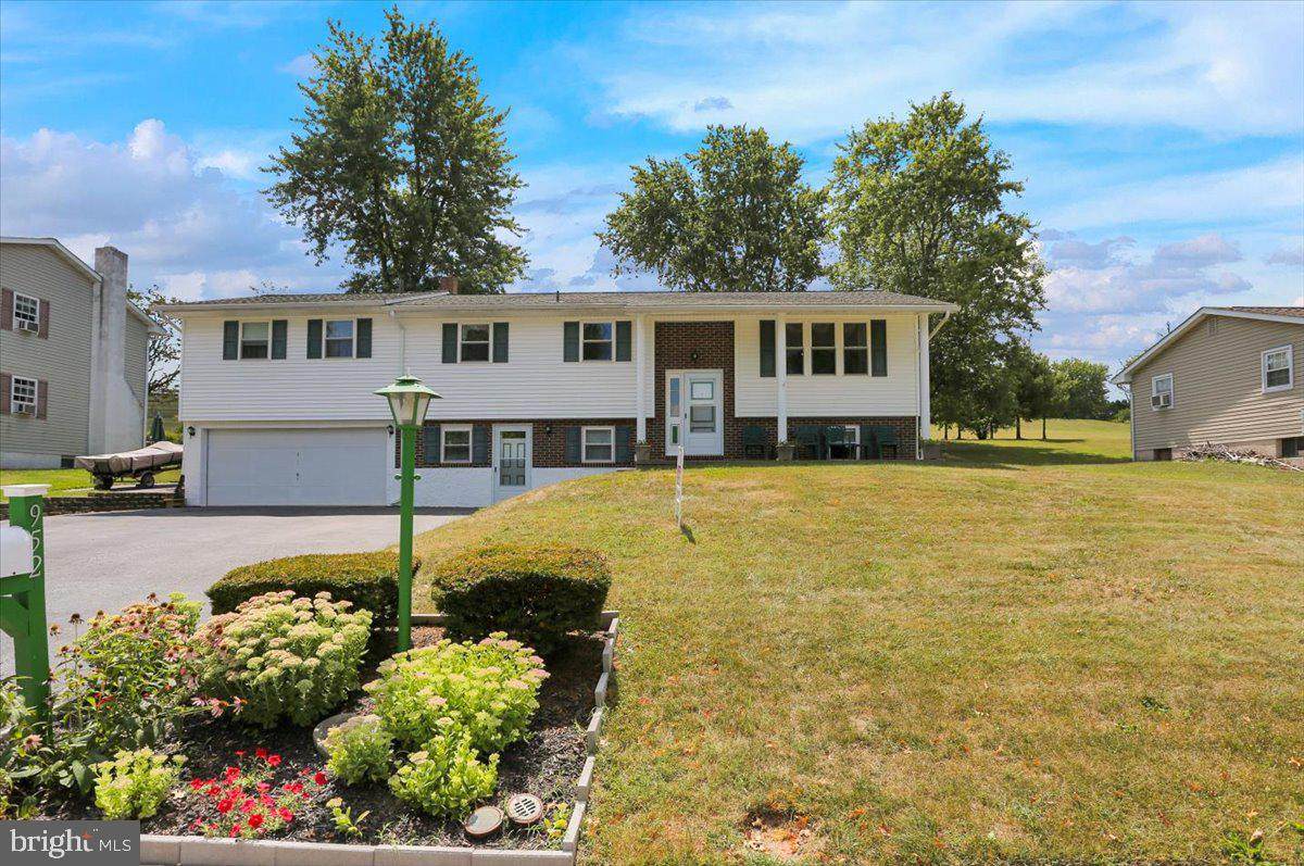 952 4TH Street - Photo 1